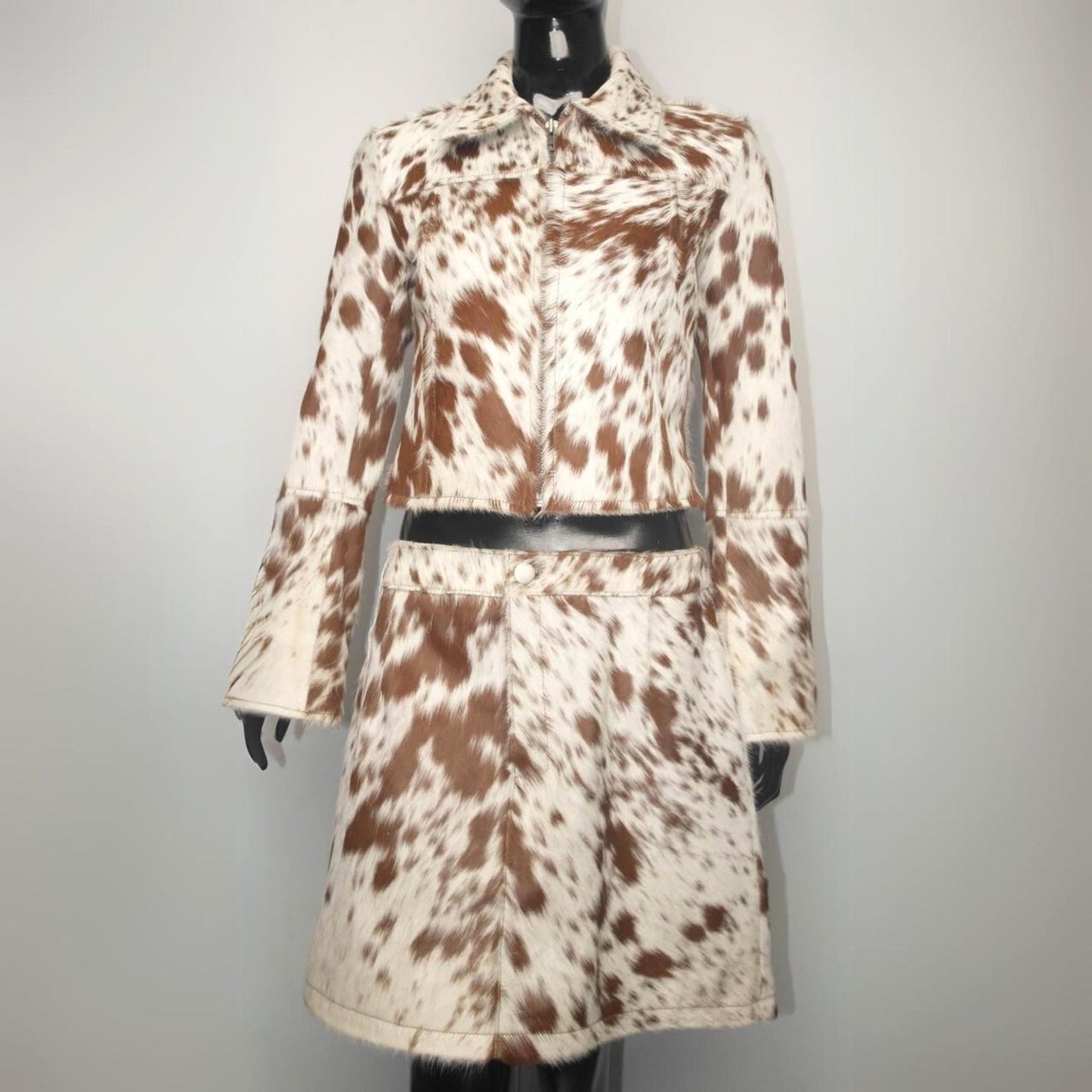 Western Cowhide Skirt and Jacket Set Cowgirl Chic Outfit Hair on Hide Cowgirl Clothing Western Style Elegance Complete Outfit Rustic Charm3